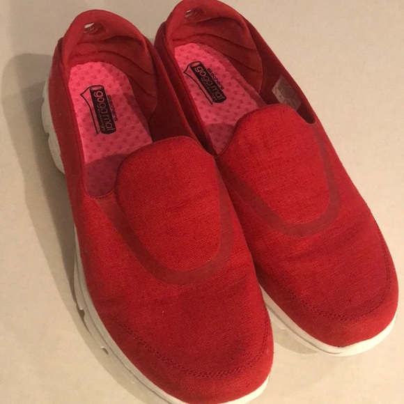 skechers go walk 3 red